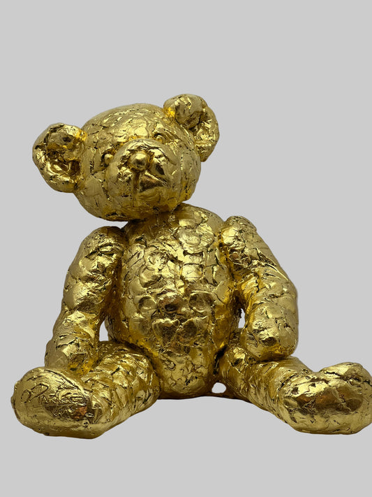 Teddy Bear - Escultura en bronce con pátina de oro por Osvaldo Parise - La Promenade des Ours Mouscron